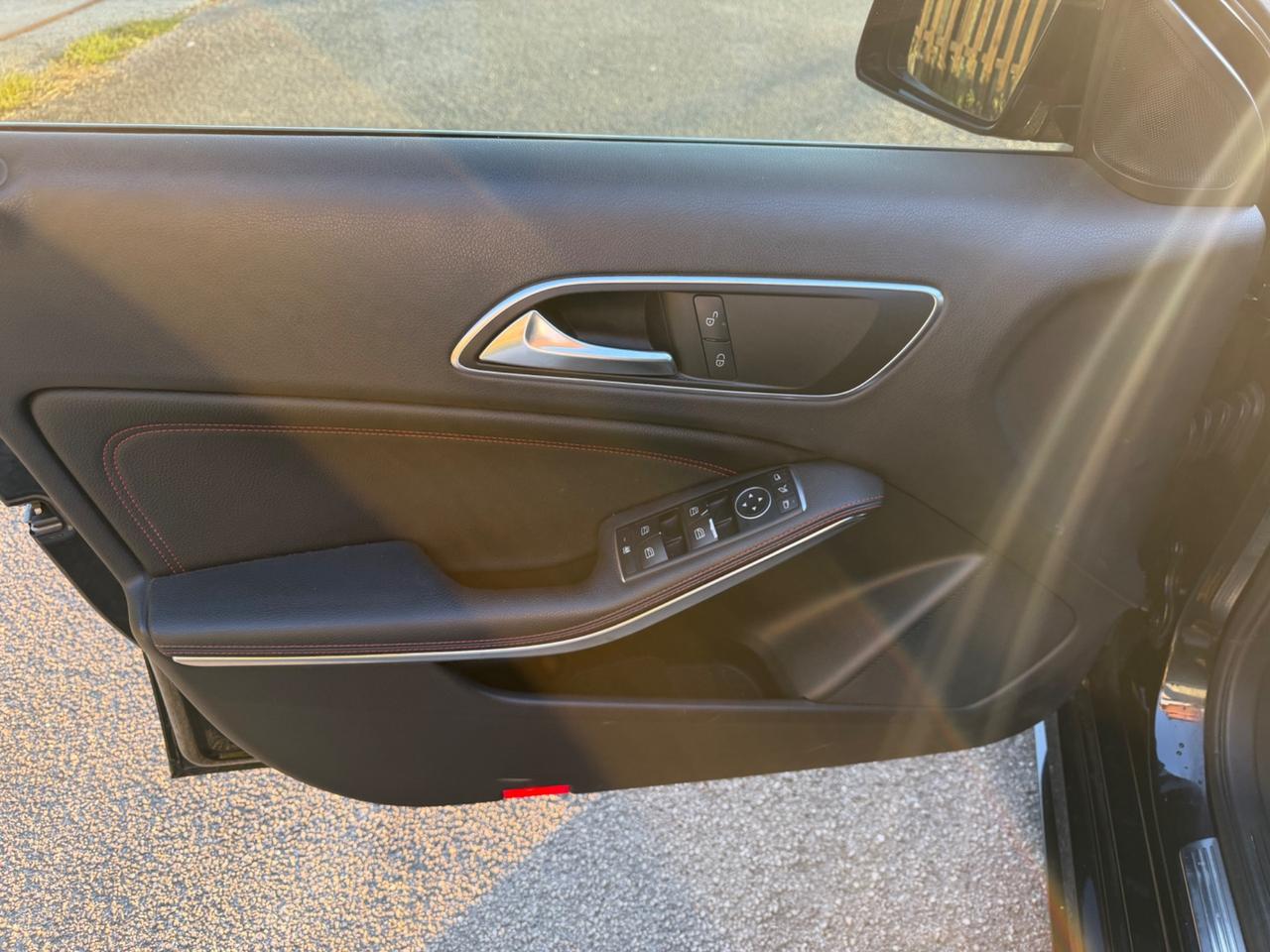 Mercedes-benz A 200 d Premium. AMG