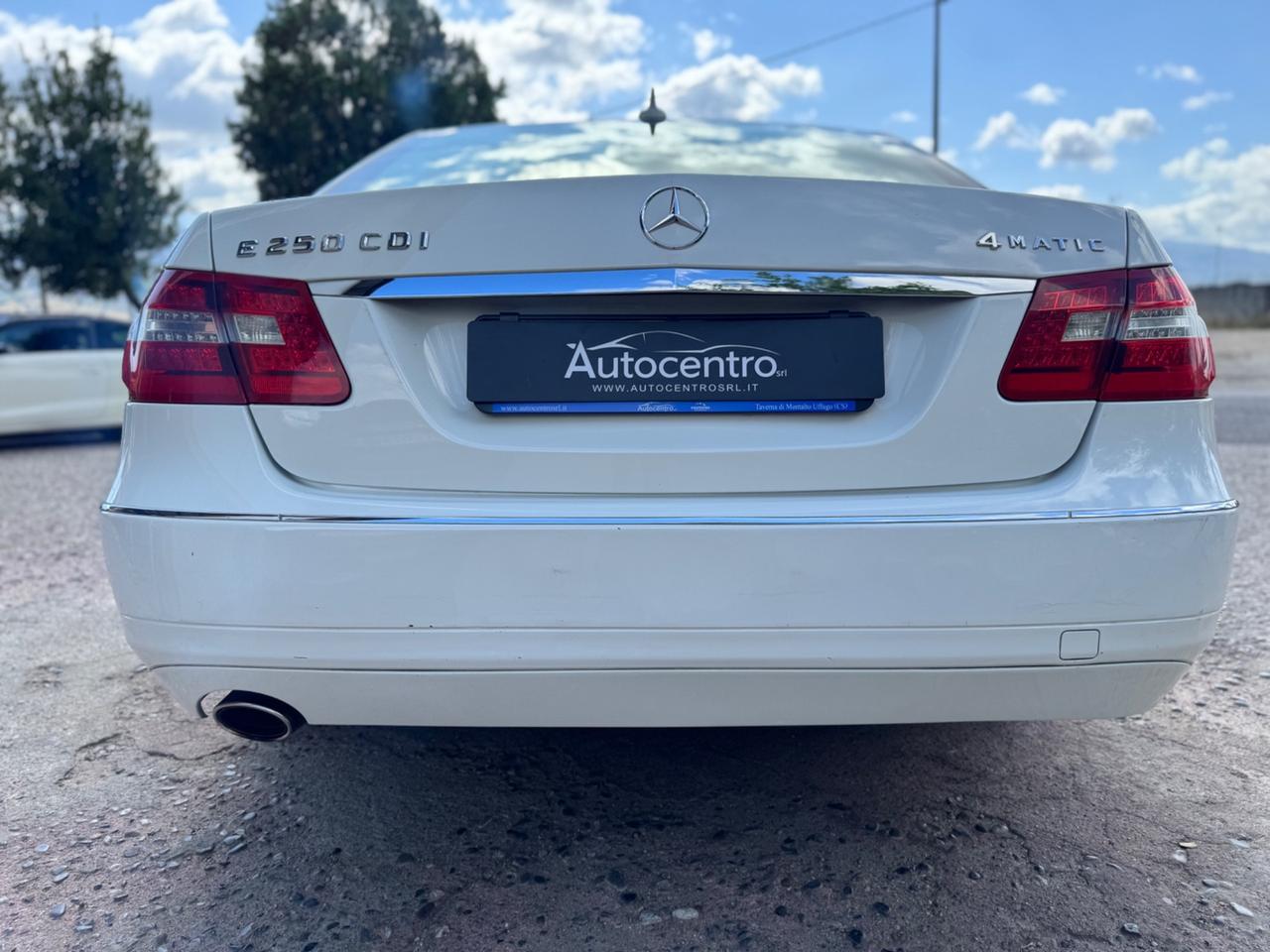 Mercedes-benz E 250 CDI BlueEFFICIENCY 4M. Executive