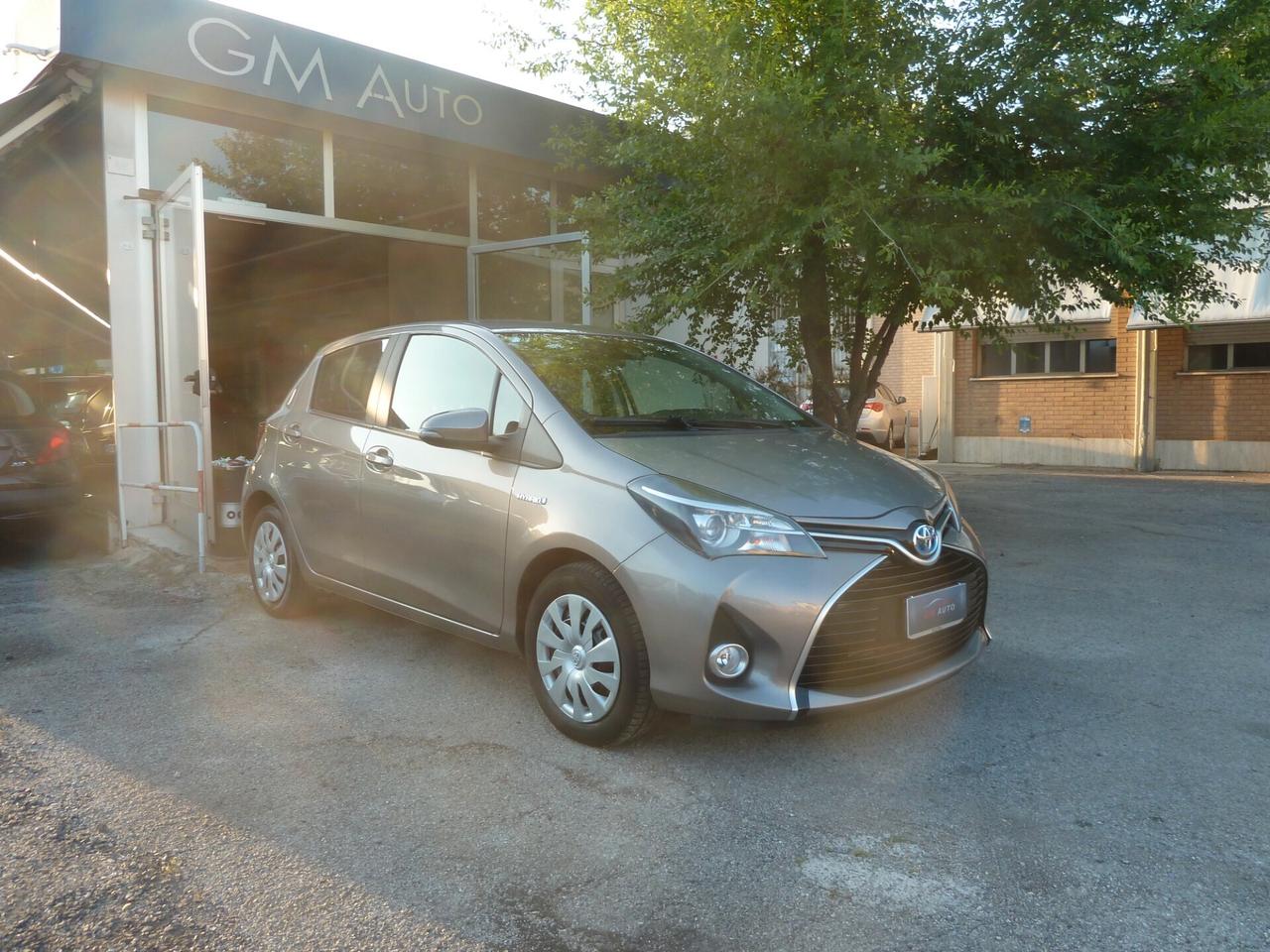 Toyota Yaris 1.5 Hybrid 5 p. Cambio Automatico