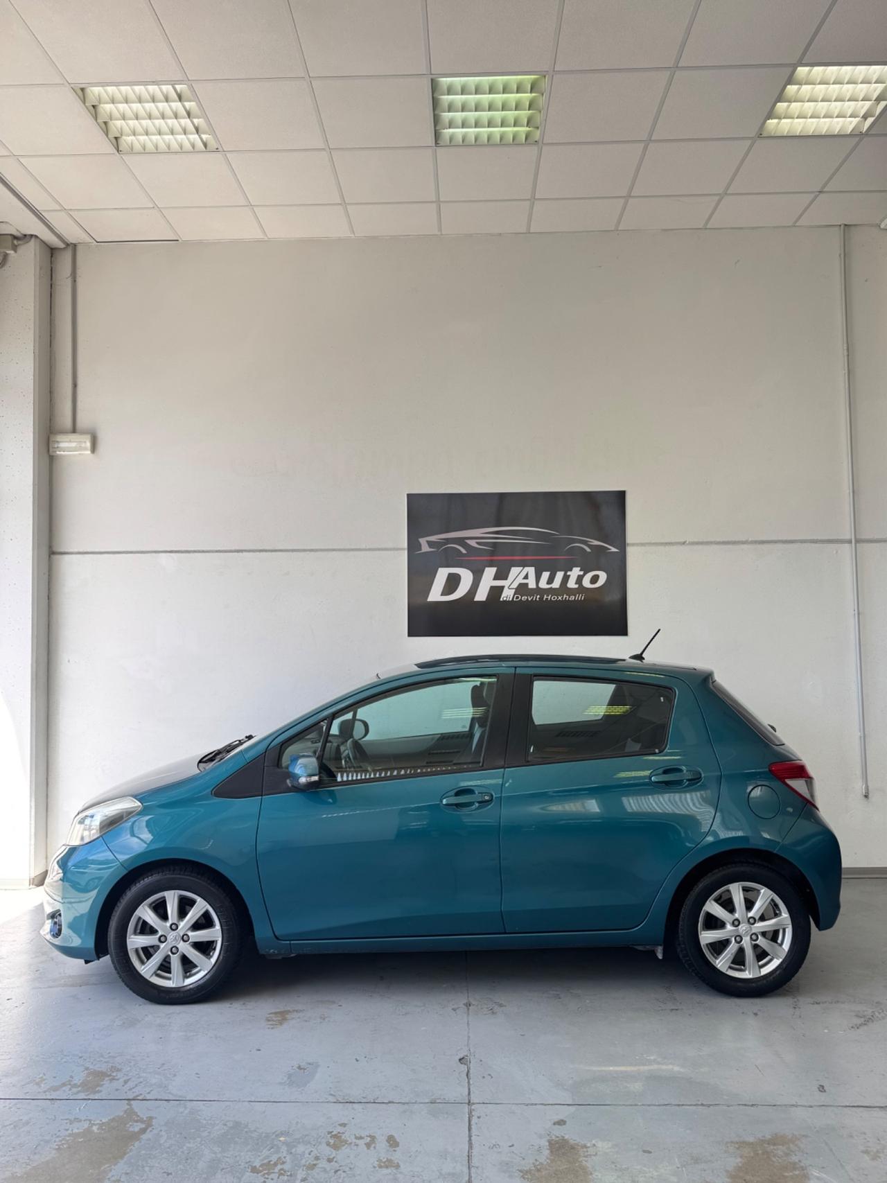 Toyota Yaris 1.3 5 porte Lounge
