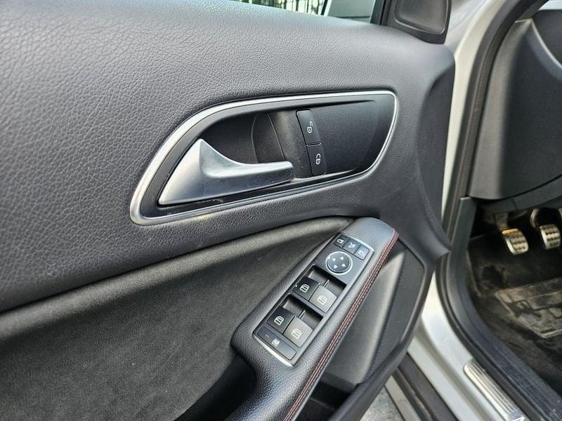 Mercedes-Benz GLA GLA 200 Premium