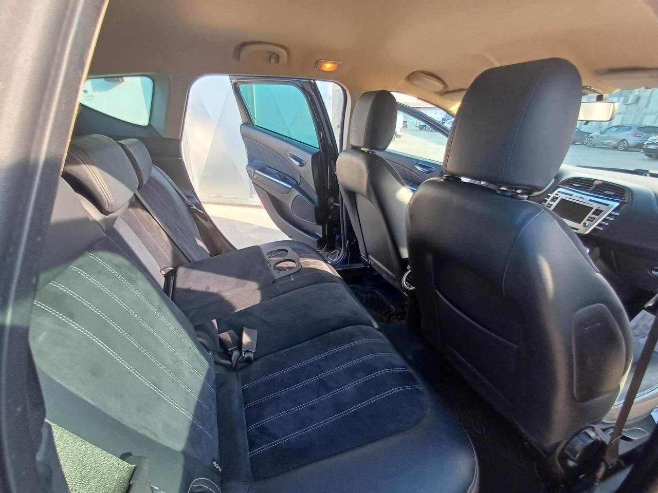 Lancia Delta 1.6 MJT DPF PLATINUM PELLE NAVI