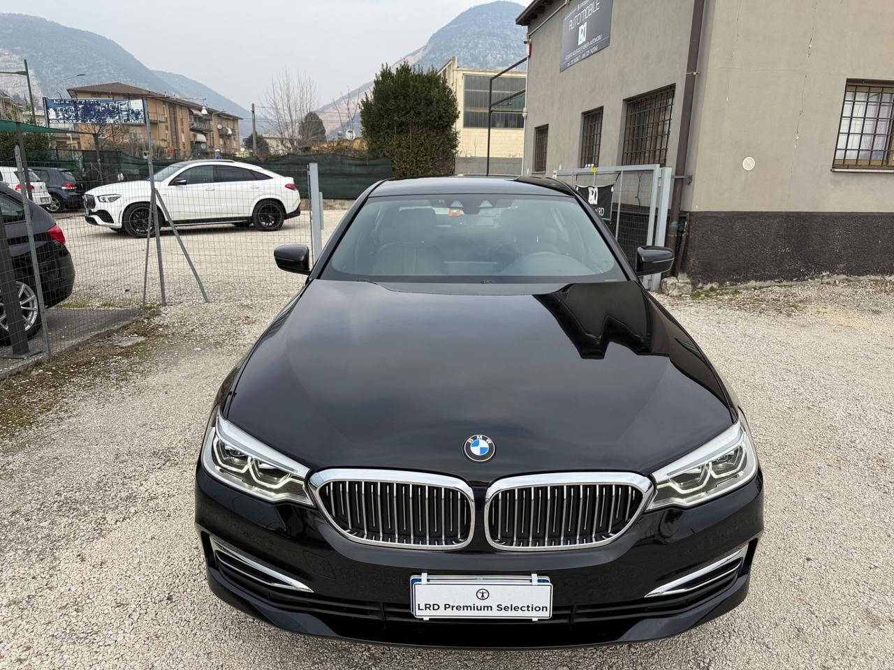 Bmw 520 Serie 5 G30 Berlina 520d Luxury Navi+Led+Pelle