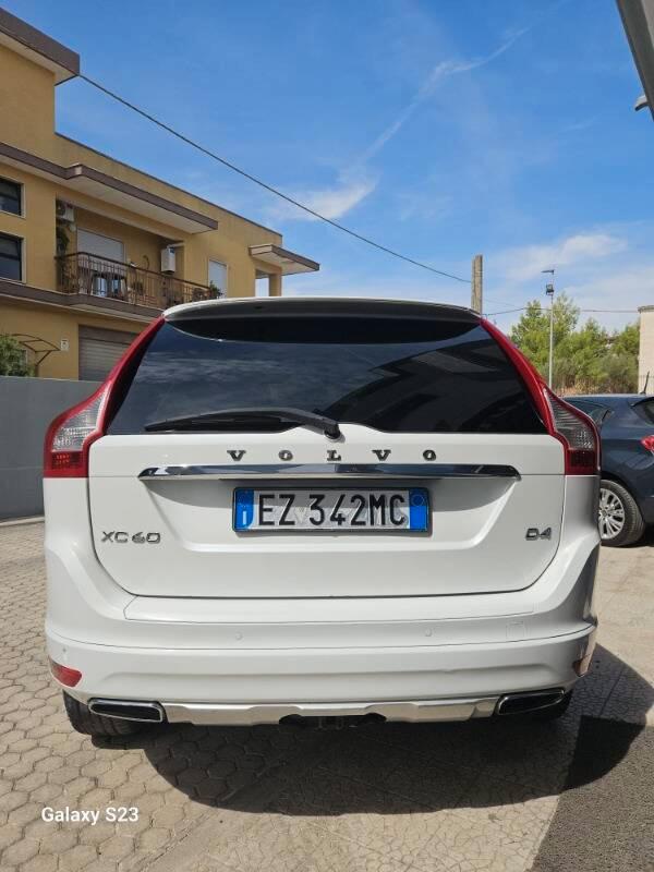 Volvo XC60 2.0 d4 Volvo Ocean Race 181cv geartronic