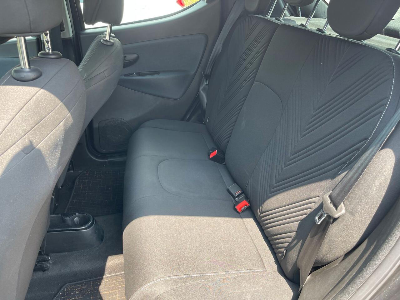 Lancia Ypsilon 1.0 FireFly 5 porte S&S Hybrid Ecochic Gold