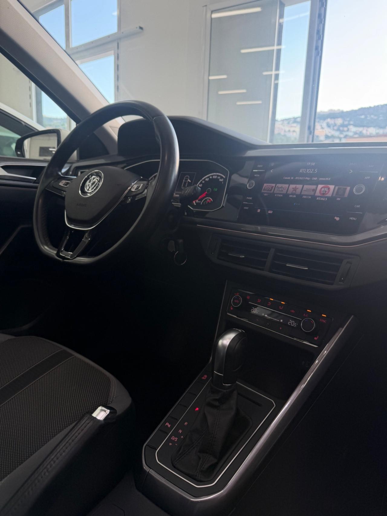 VW Polo 1.6 TDI 95 CV DSG TETTO FINANZIABILE