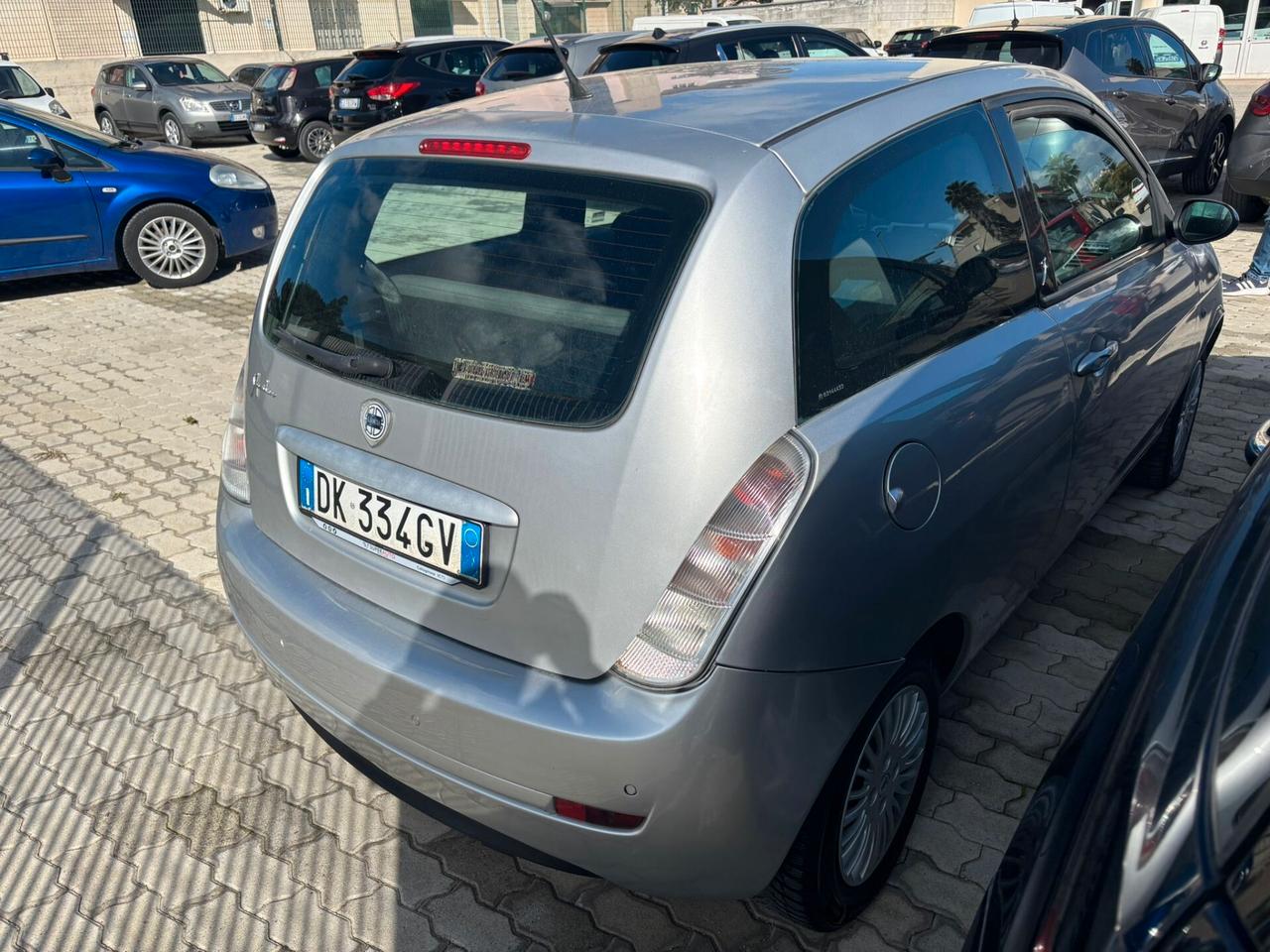 Lancia Ypsilon 1.2 Modamilano 60cv