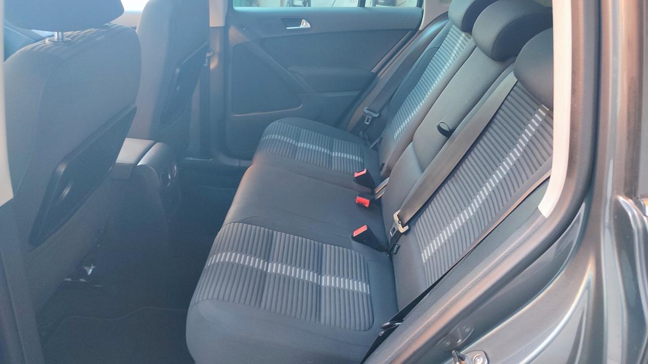 Volkswagen Tiguan 1.4 TSI 4MOTION Sport & Style