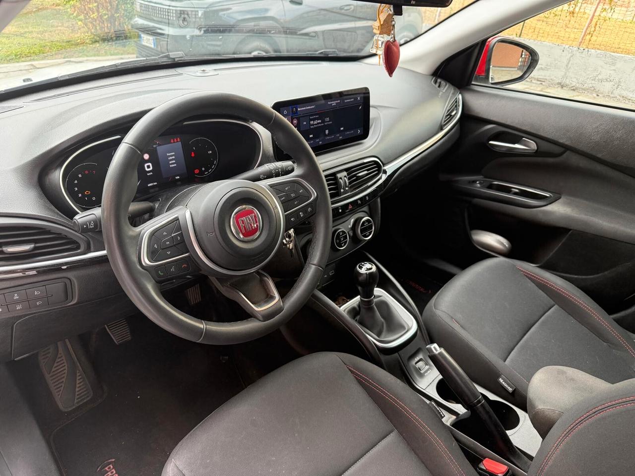 Fiat Tipo 1.0 5 porte Cross