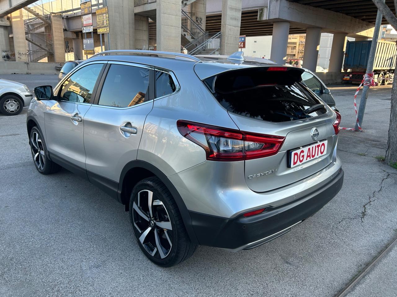 Nissan Qashqai Tekna 1.6 dci 130 cv 2019 nav