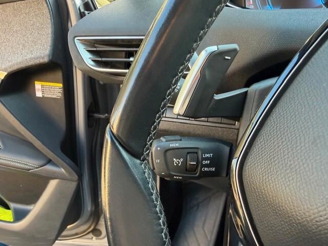 Peugeot 3008 Hybrid4 300 e-EAT8 Allure Pack