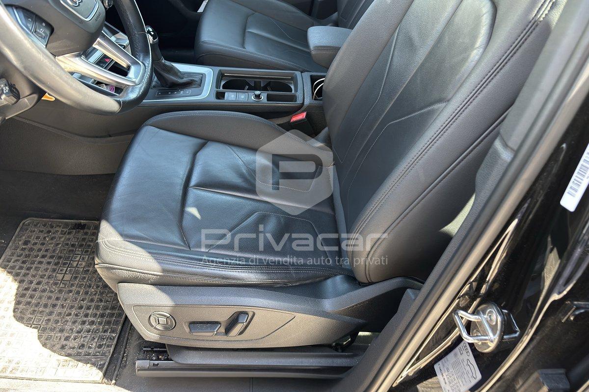 AUDI Q3 35 TDI S tronic Business Advanced