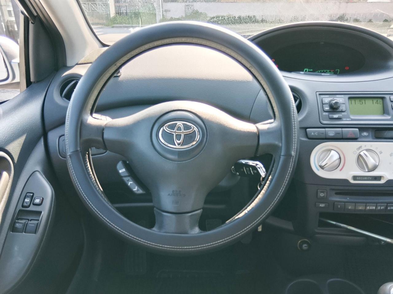Toyota Yaris 1.3 140K KM!!!