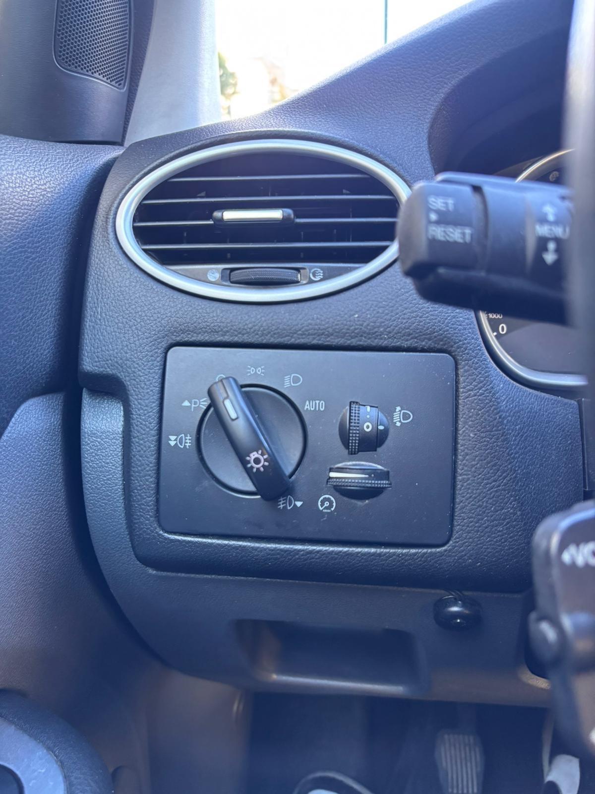 Ford Focus 2.0 SW Bz Gpl Tit