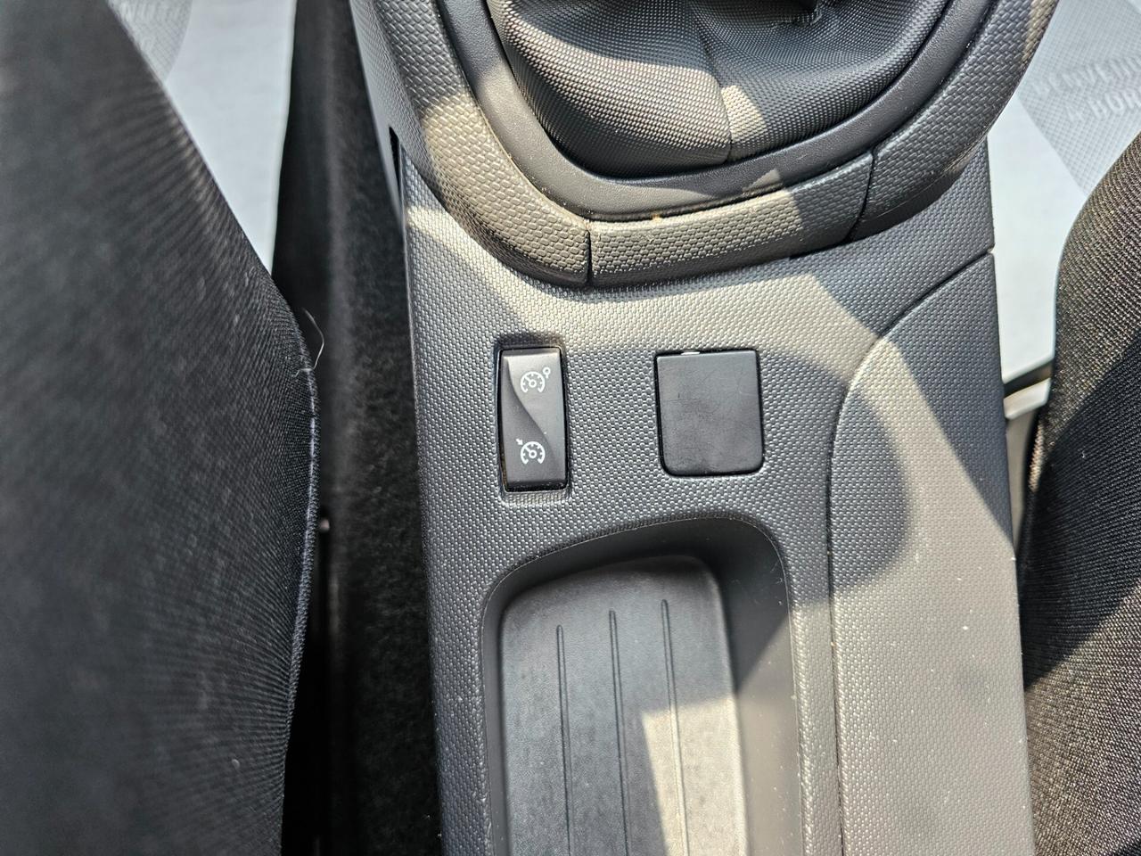 Renault Clio 1.2 75CV 5 porte - Neopatentati