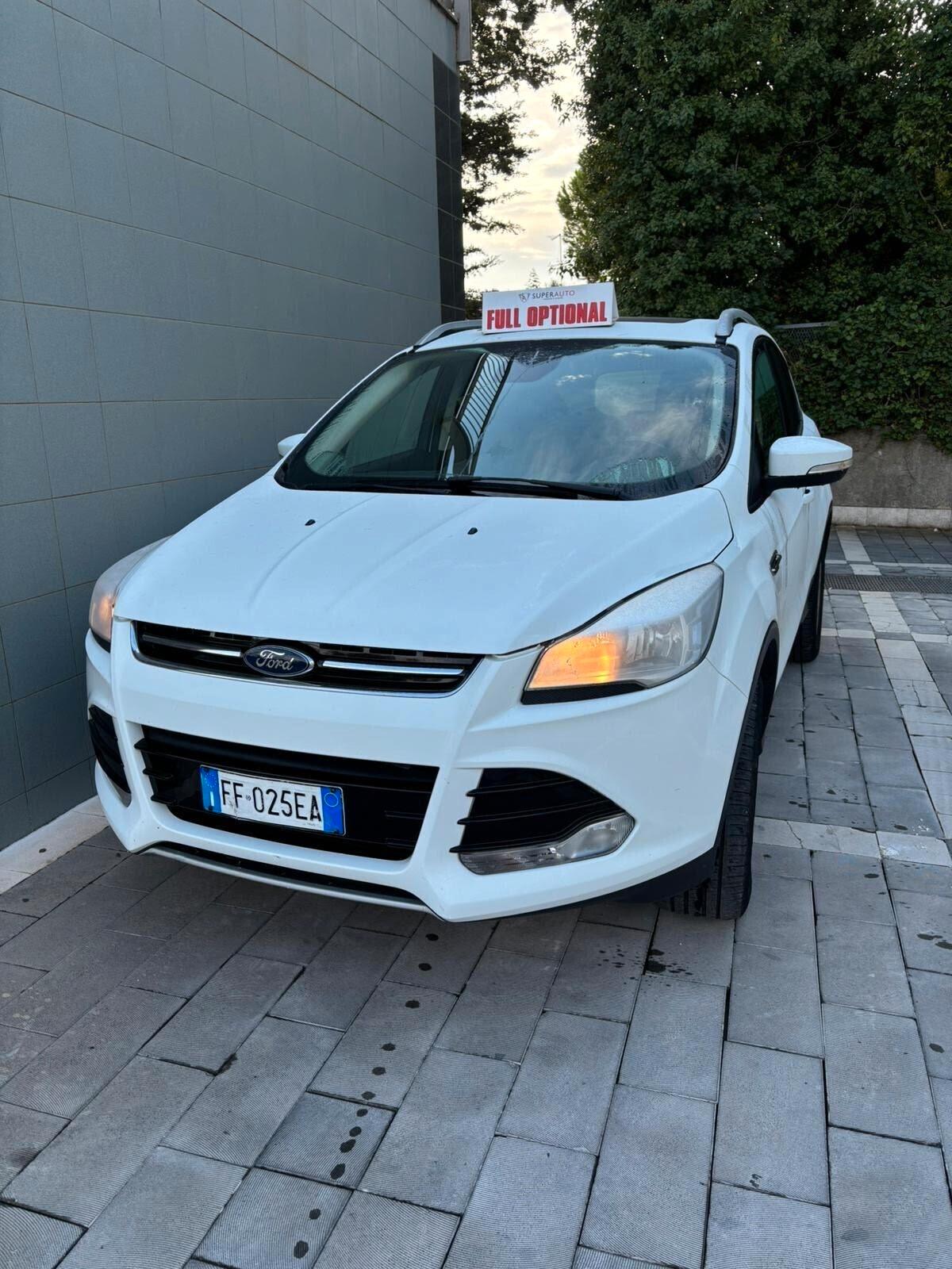 Ford Kuga 2.0 TDCI 150 CV S&S 4WD Powershift Vignale