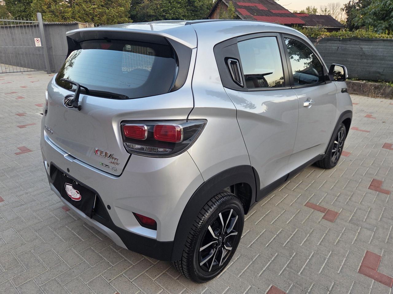 Mahindra KUV100 1.2 VVT 87cv M-Bifuel(GPL) K8