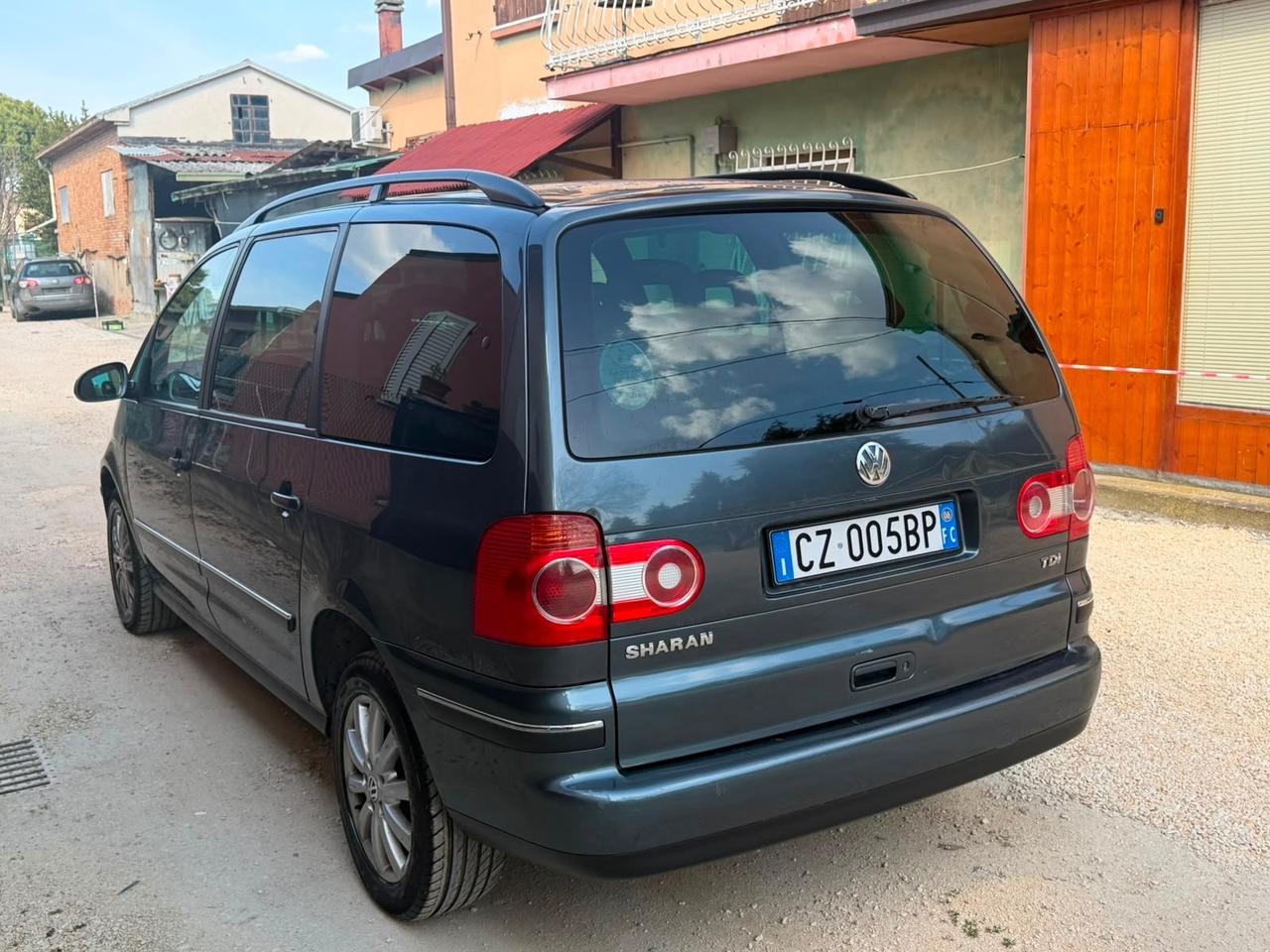 Volkswagen Sharan 1.9 TDI tip. Time