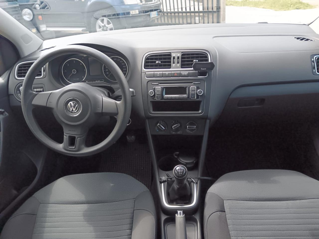 Volkswagen Polo 1.2 TDIComfortline - 2013