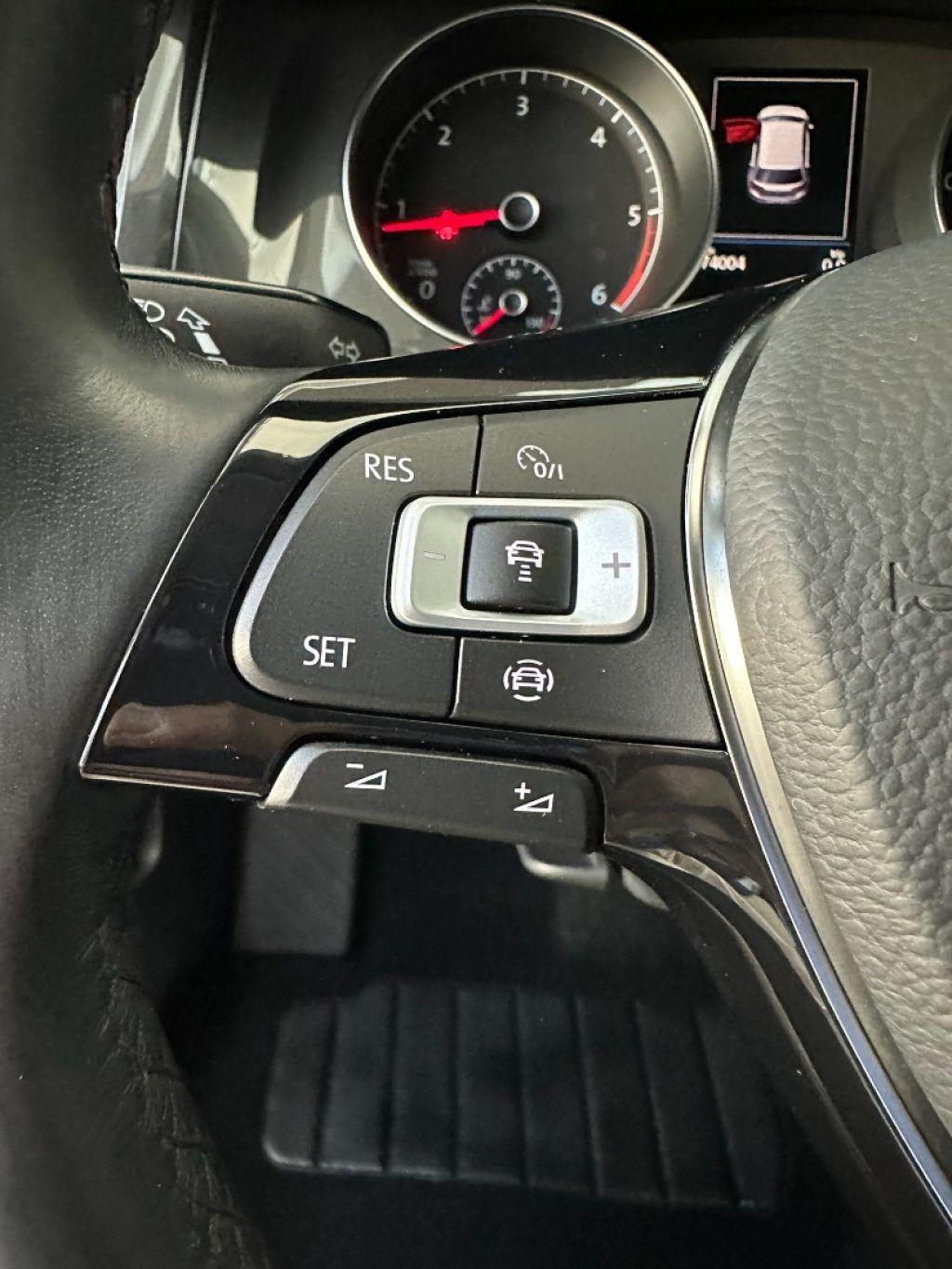 Volkswagen Golf 1.6 TDI 115 CV 5p. Business DSG - Carplay