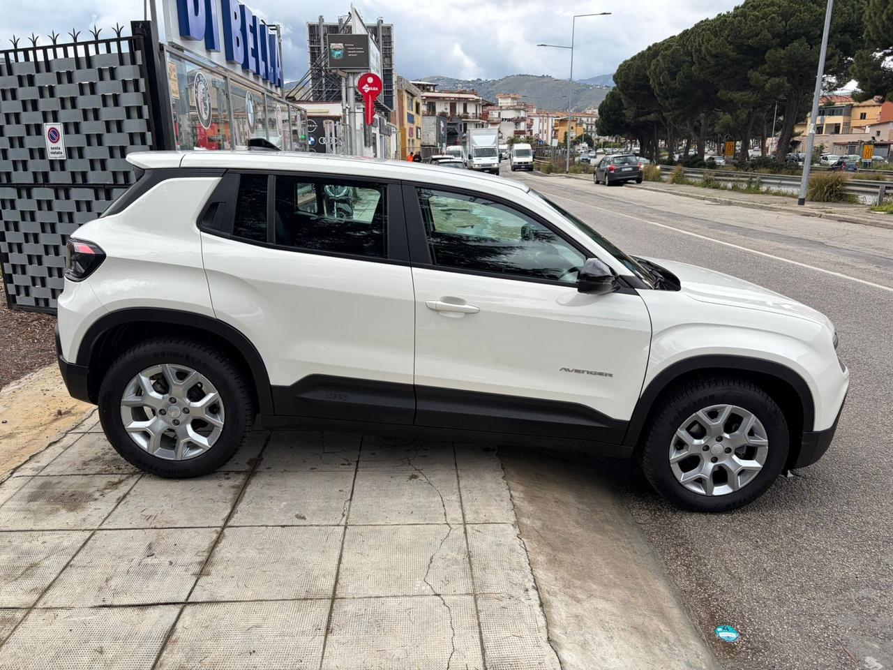Jeep avenger 1.2 benzina