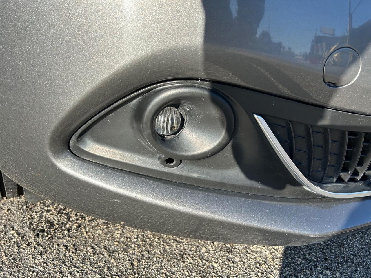 Lancia Ypsilon 1.0 FireFly 5 porte S&S Hybrid Gold