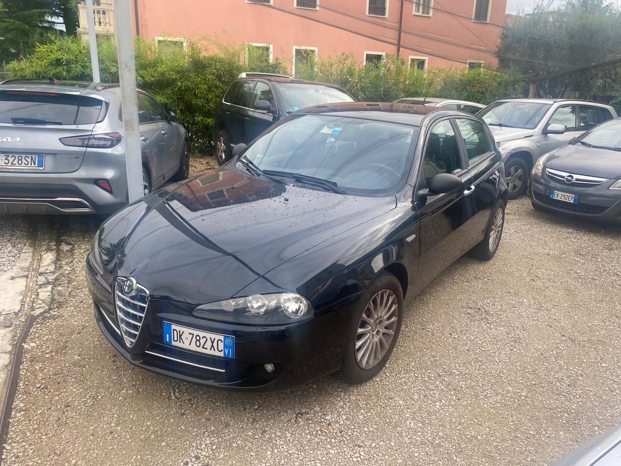 Alfa Romeo 147 1.6 BENZINA 5 porte SOLO 100 mila km
