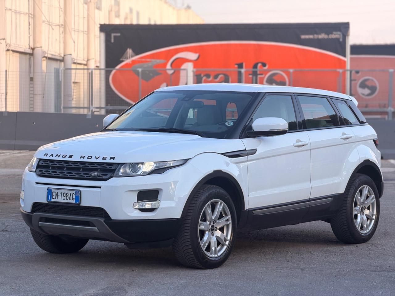 Land Rover Range Evoque 2.2 TD4 5p. Dynamic