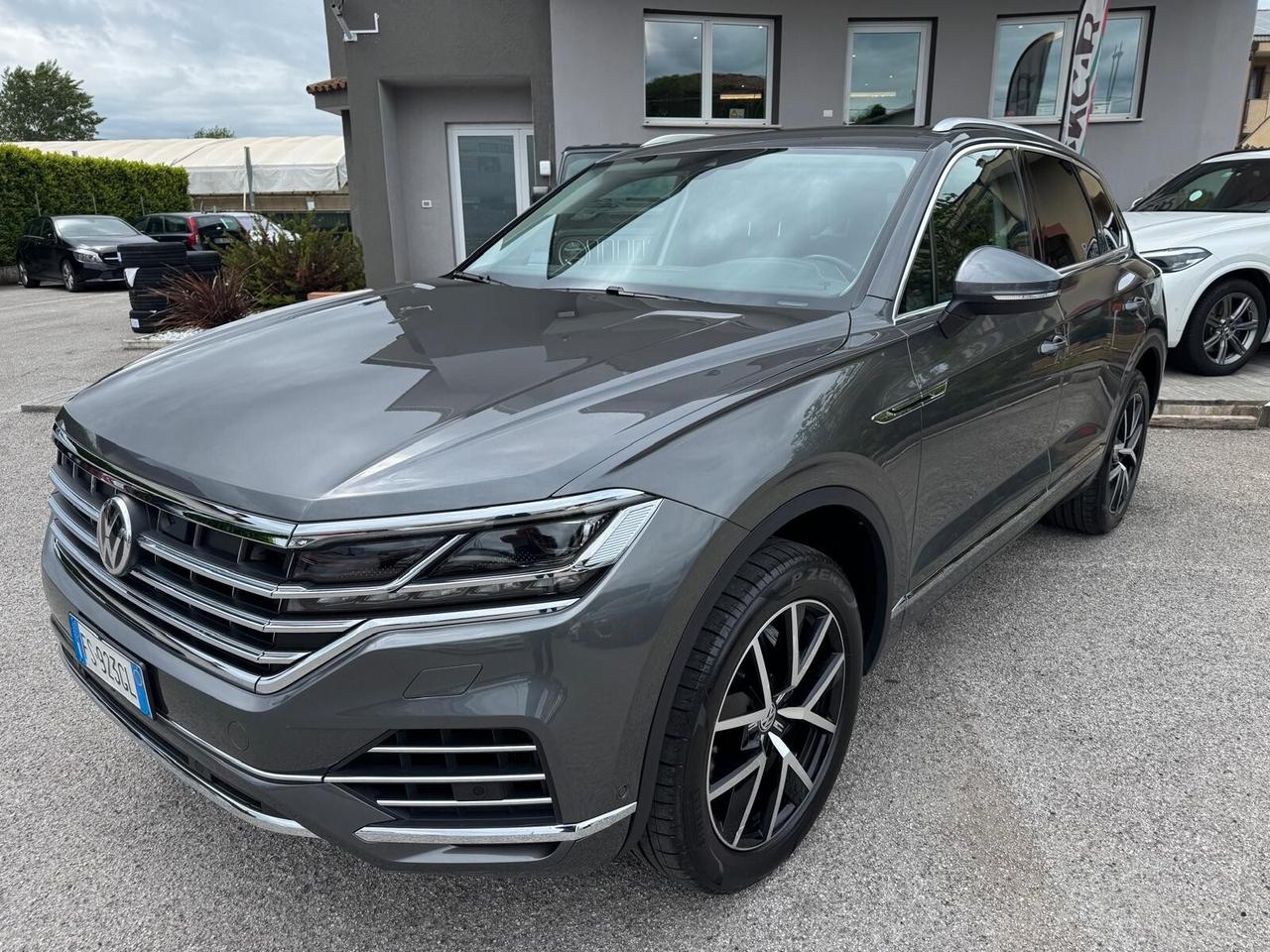 Volkswagen Touareg 3.0 V6 TDI 286 CV SCR Advanced NIGHTVISION