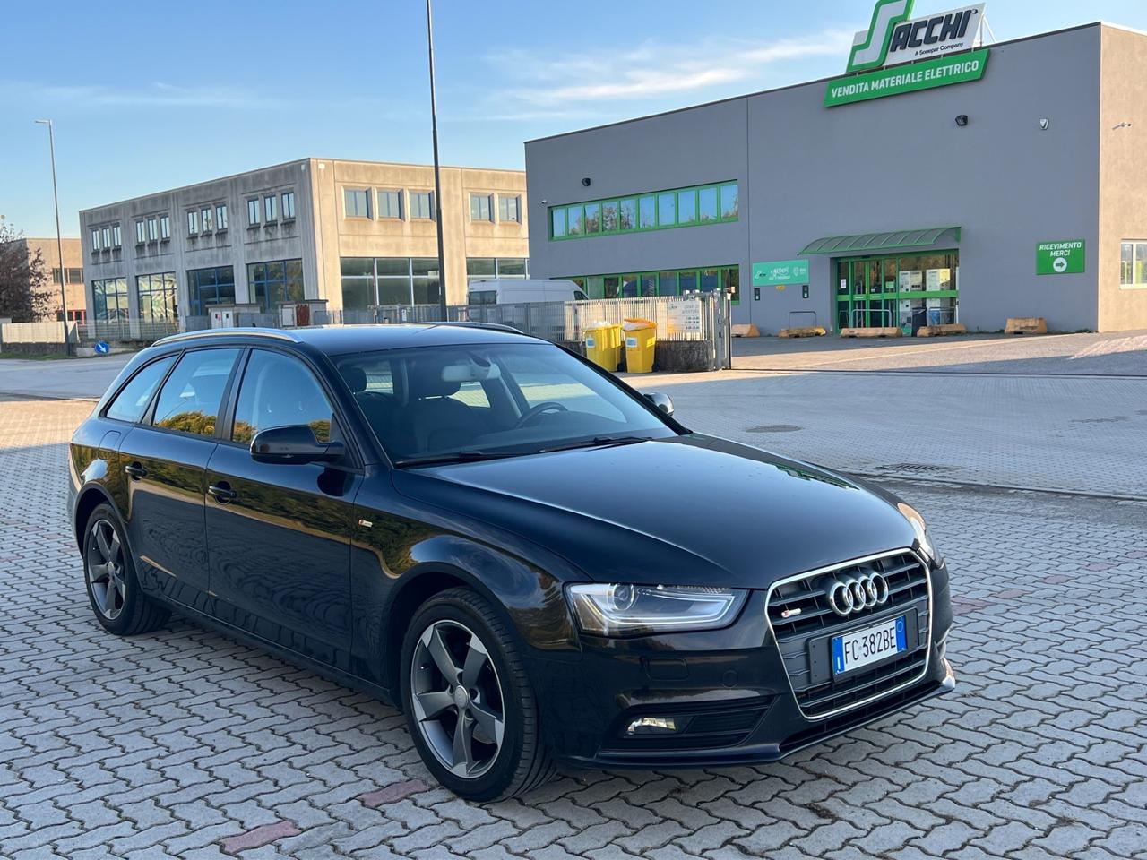 Audi A4 2.0 TDI clean diesel multitronic Business Plus