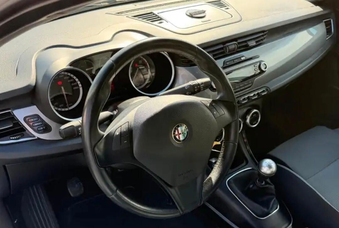 Alfa Romeo Giulietta 1.6 JTDm-2 105 Cv(unico proprietario)