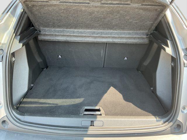 PEUGEOT 2008 2008 PureTech 130 S&S EAT8 Allure Pack
