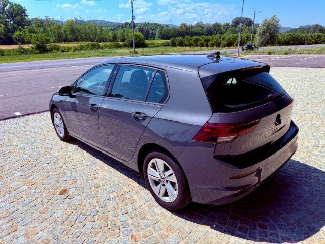 VOLKSWAGEN Golf KM 49.000 - CAR PLAY - TELECAMERA - NO OBBLIGO FIN