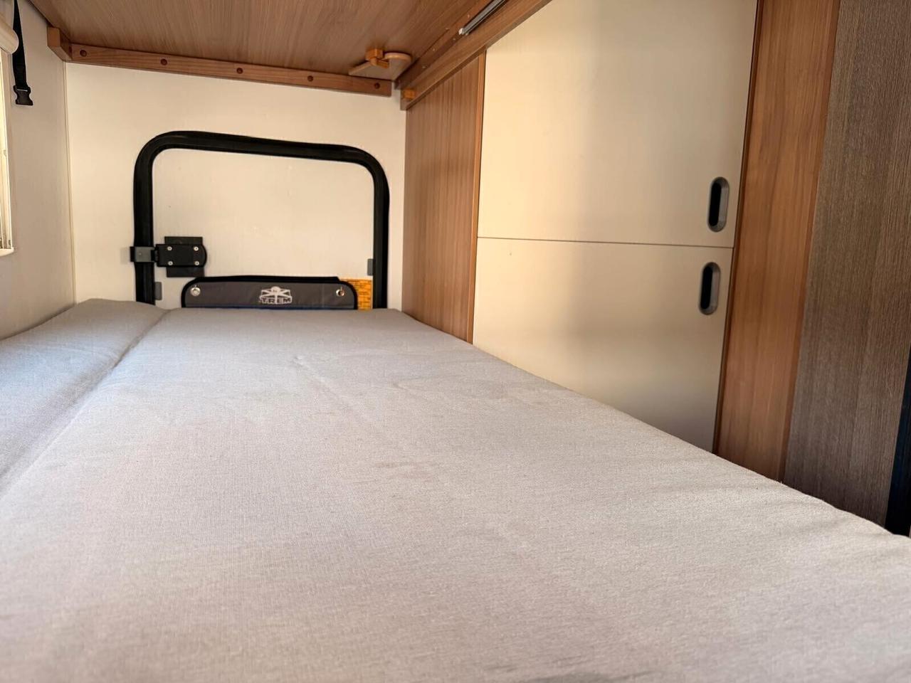 ADRIA sunliving 7 POSTI A LIBRETTO