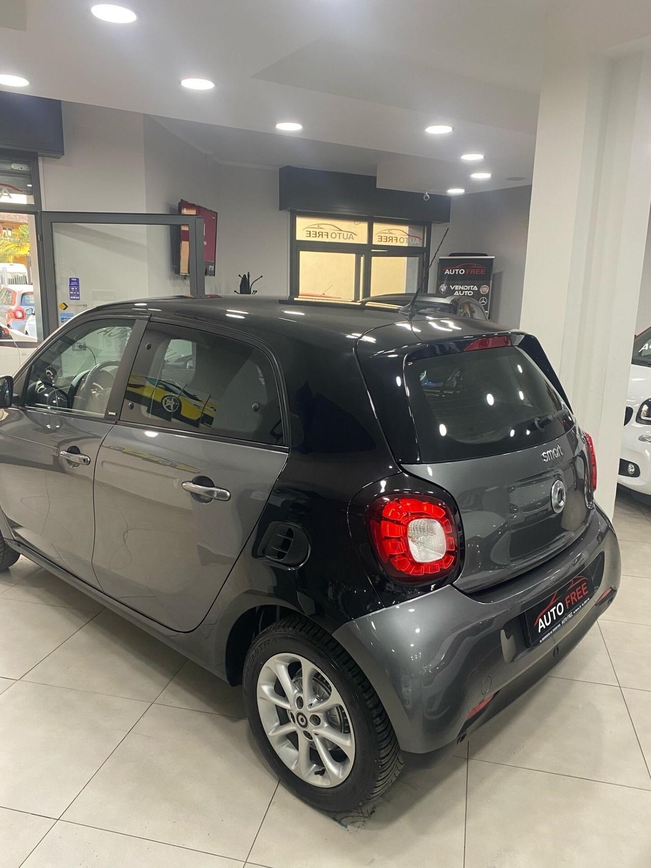 Smart ForFour 70 1.0 Passion