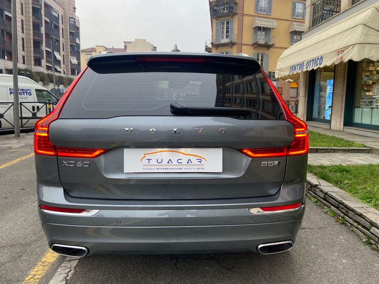 Volvo XC 60 XC60 2.0 B5 MHEV Inscription TETTO PANORAMICO