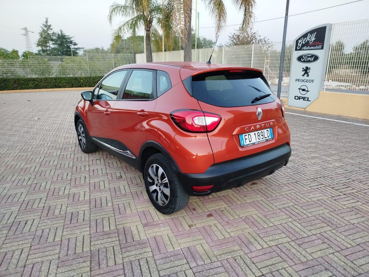 Renault Captur dCi 8V 90 CV EDC Start&Stop Energy Iconic