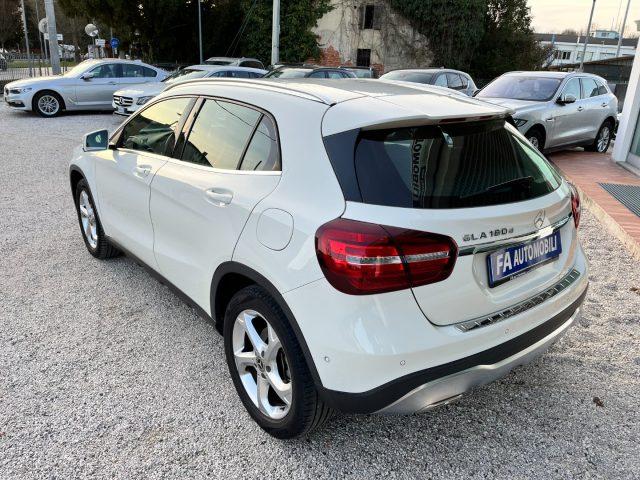 MERCEDES-BENZ GLA 180 d Automatic Sport