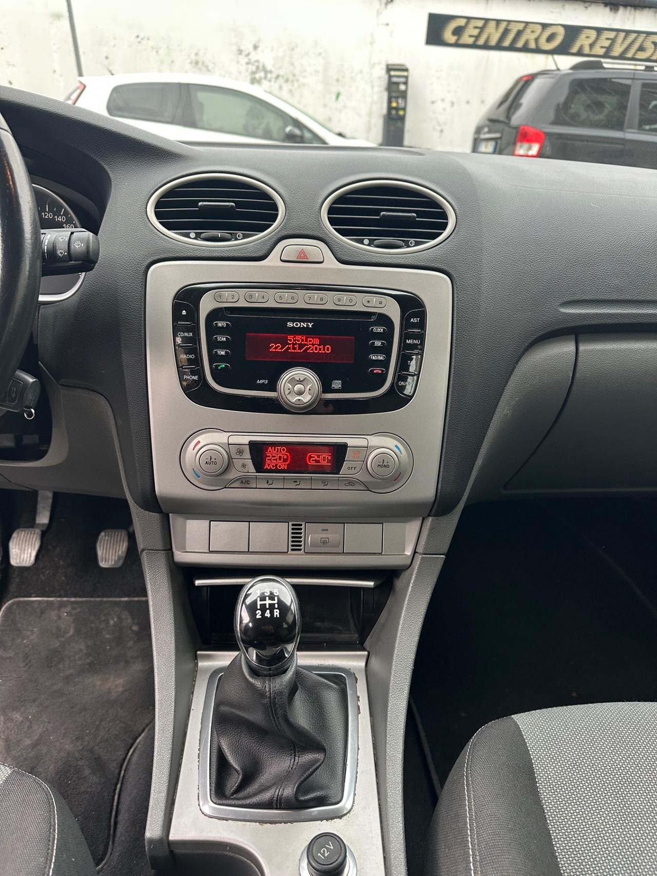 Ford Focus 1.6 (100CV) 5p. Titanium - ok neopatentati