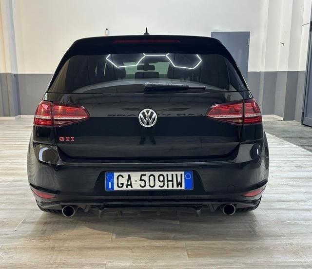 Volkswagen Golf GTI 2.0 TSI 5p. BlueMotion Technology