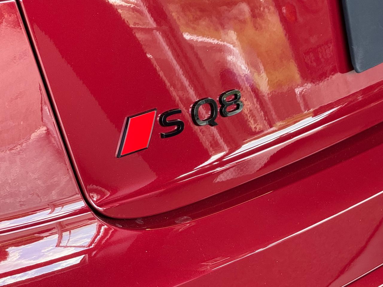 Audi SQ8 TFSI -Totalemente Exclusive-