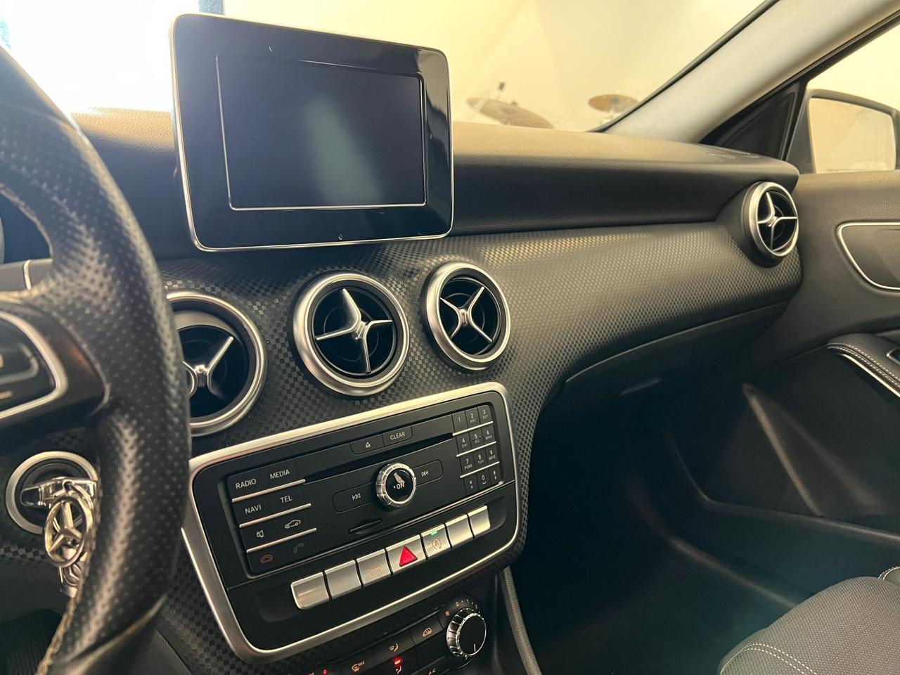 Mercedes-benz A 180 d Automatic Premium 2016