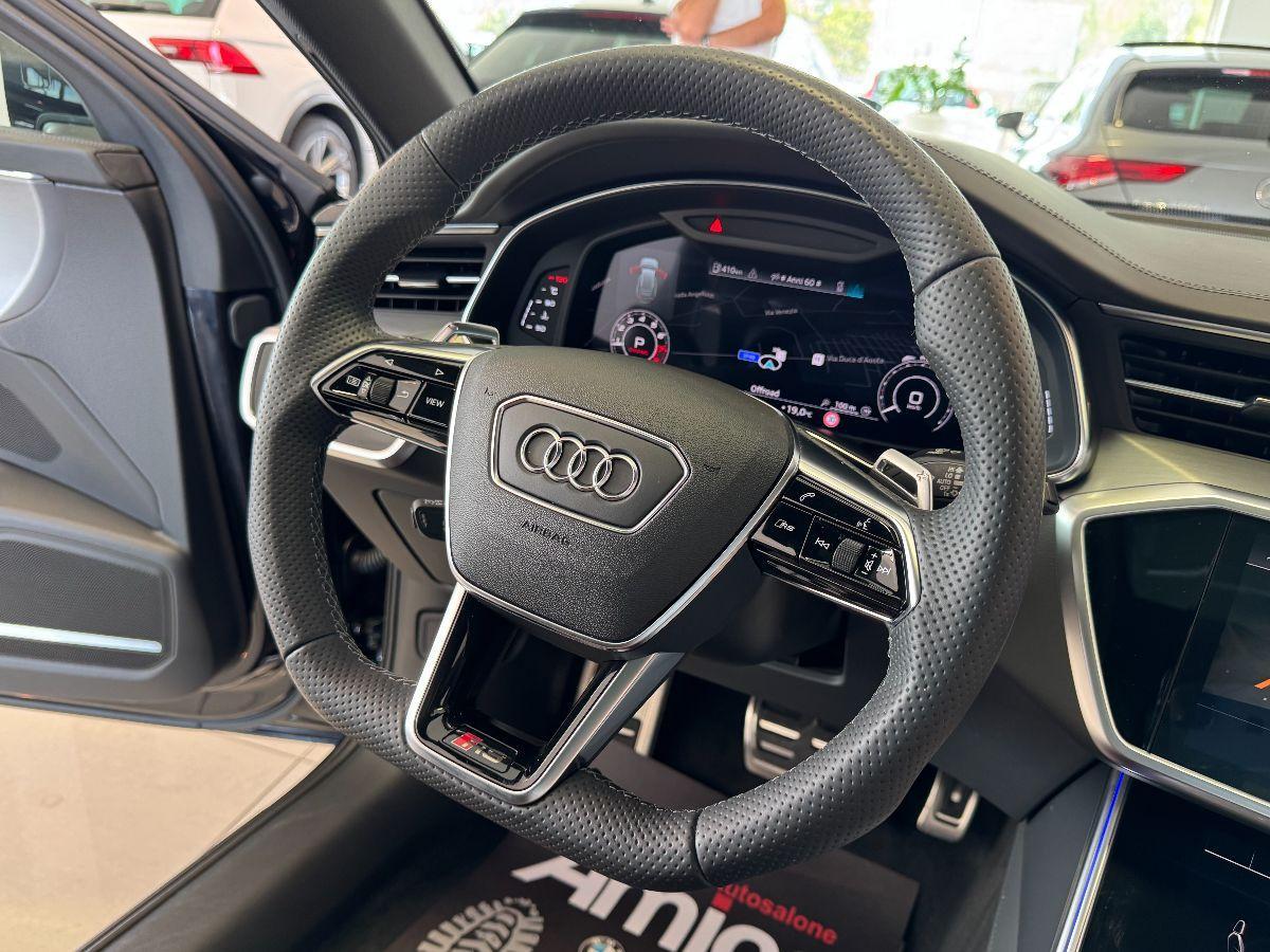 AUDI RS6 4.0 MHEV 600CV Identity Black Tetto Panorama