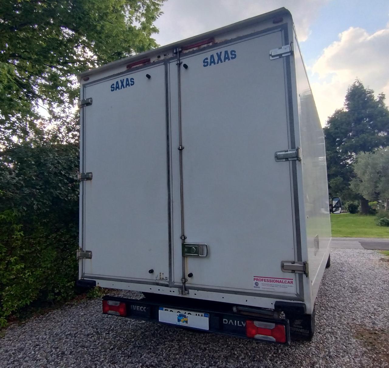 FURGONE IVECO DAILY CASSONATO