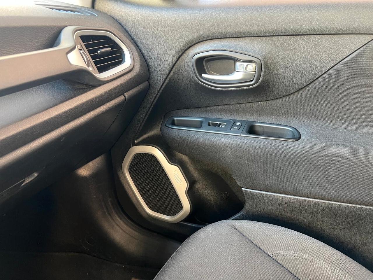 Jeep Renegade 1.6 Mjt 120 CV Longitude
