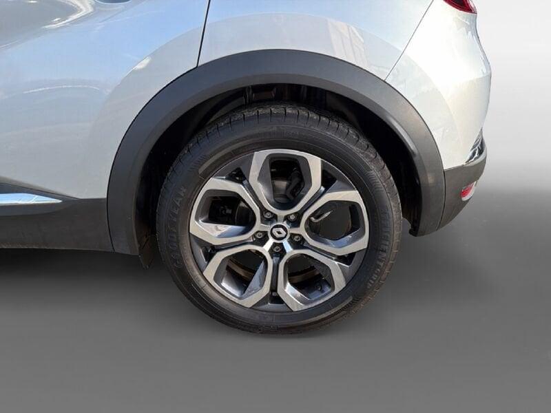 Renault Captur E-Tech hybrid 1.6 E-TECH HEV 105 TECHNO FAST TRACK AT