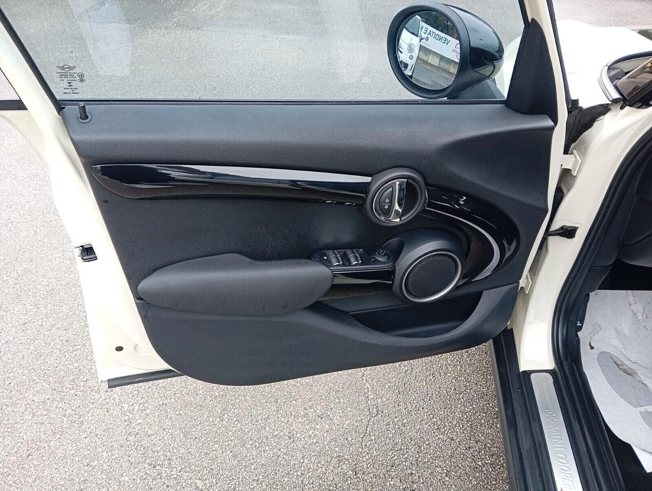 Mini 2.0 Cooper SD Business XL