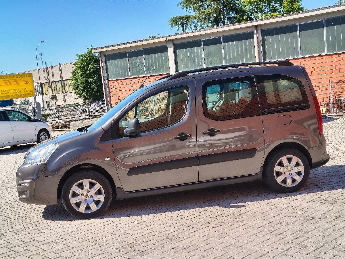 PEUGEOT - Partner - Tepee VTi 120 Outdoor
