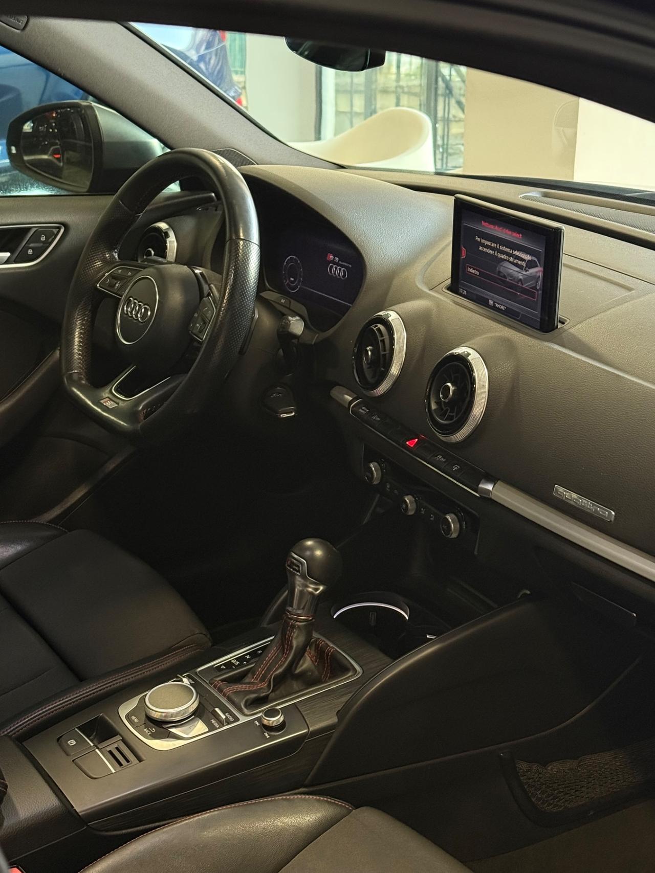 Audi S3 SPB 2.0 TFSI quattro S tronic