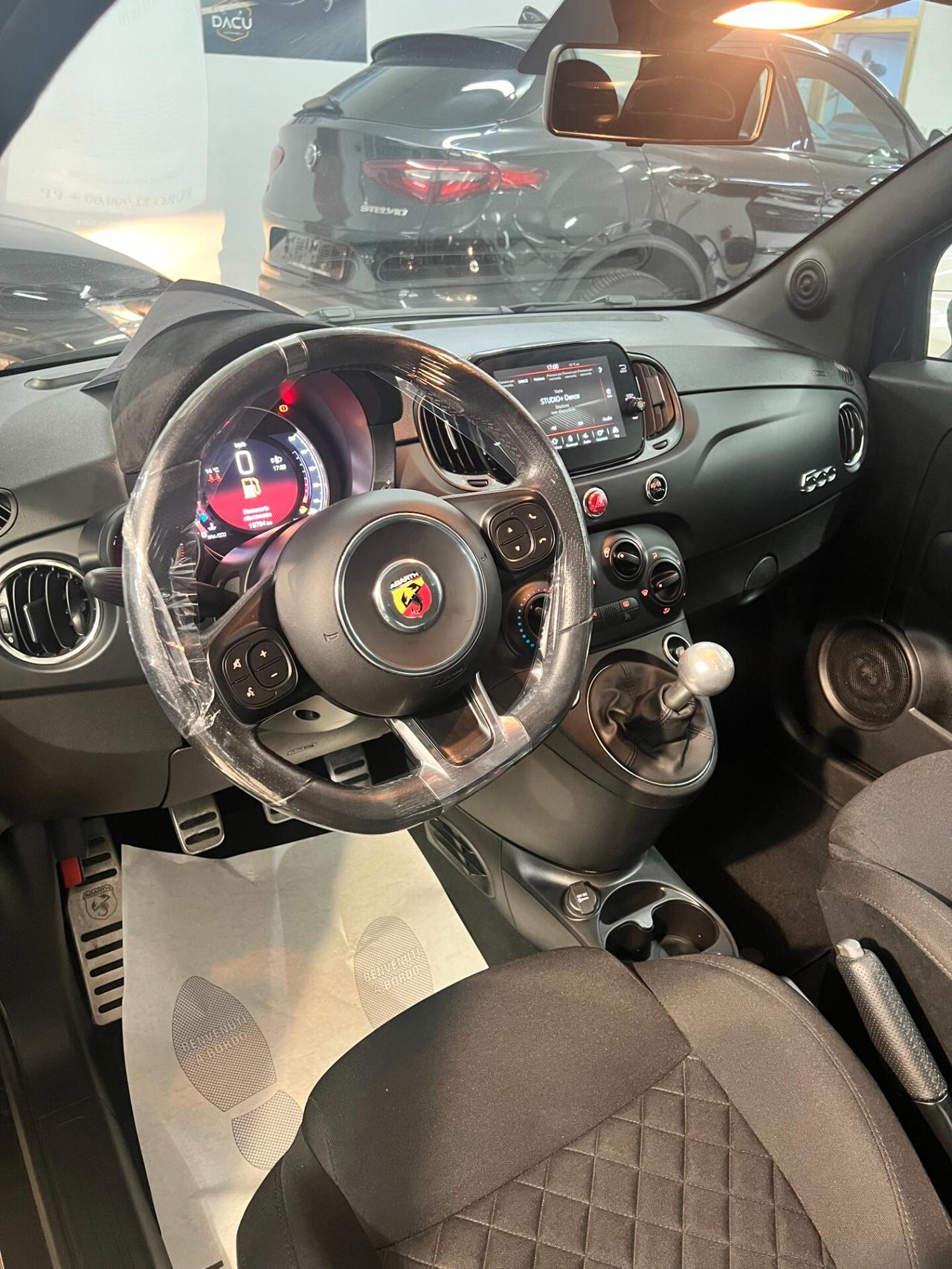Abarth 595 1.4 Turbo T-Jet 165 CV